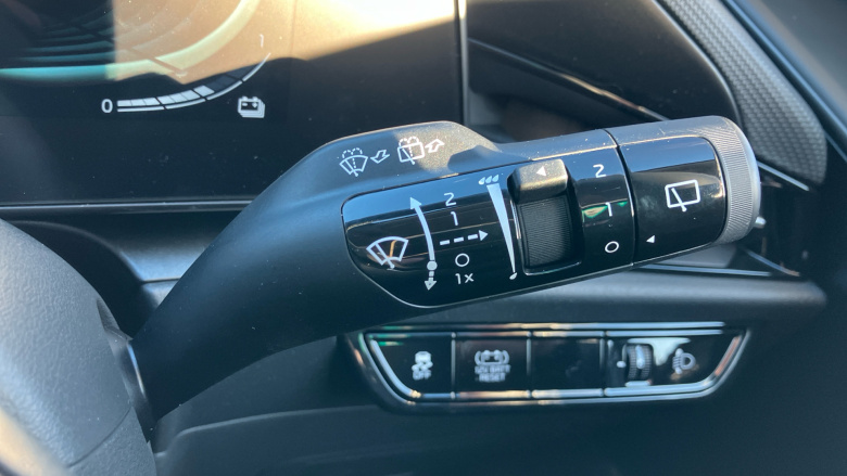 Kia Niro 1.6 GDi 127 Hybrid 2 Nav 5dr DCT Hybrid Estate